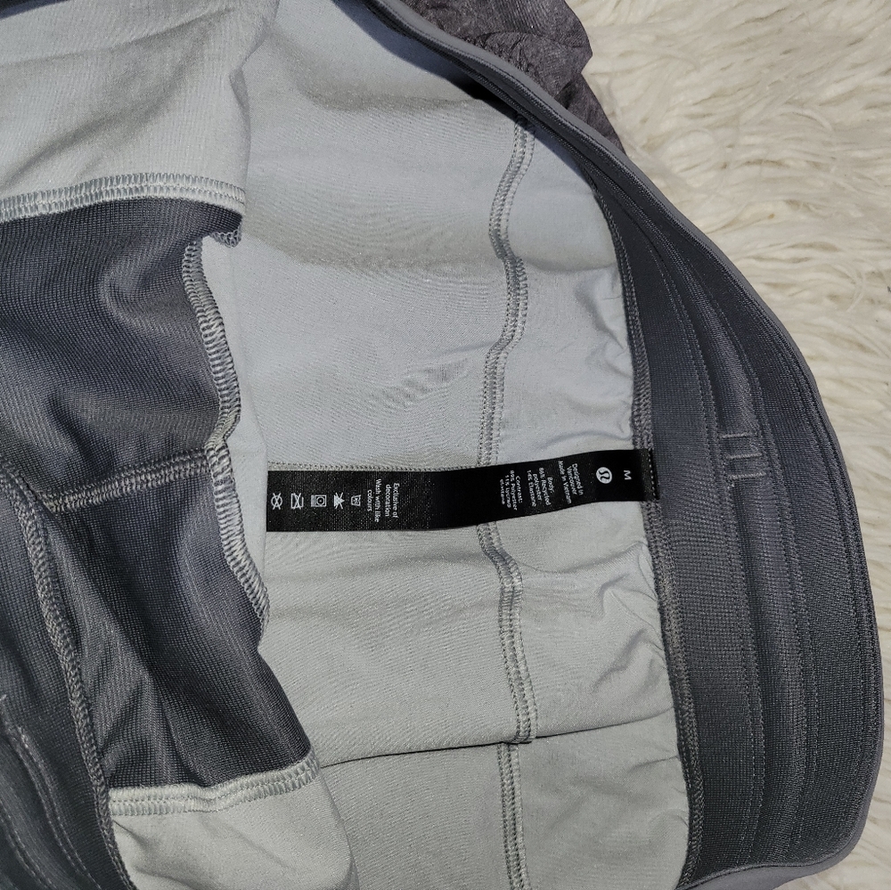 New Lululemon T.H.E  Short 9 Linerless - Picture 9 of 12